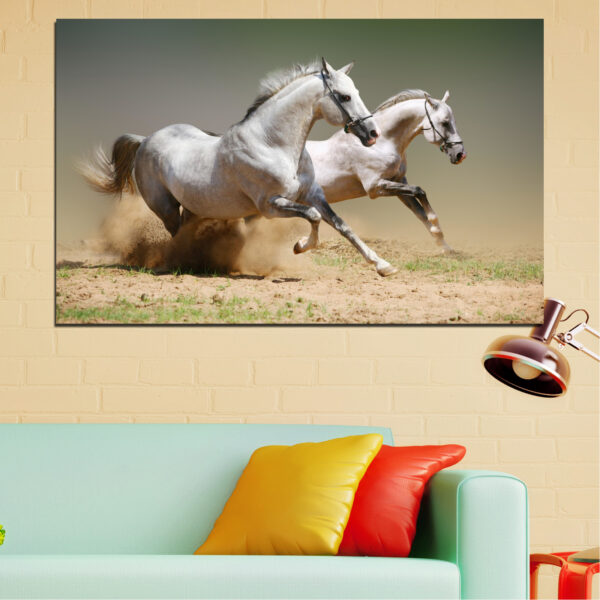 Tablou Canvas Mustang Sălbatic în Mișcare