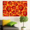 Et collage af gerbera-margueritter i levende rosa, orange, gul og rød arrangeret i overlappende buketlag