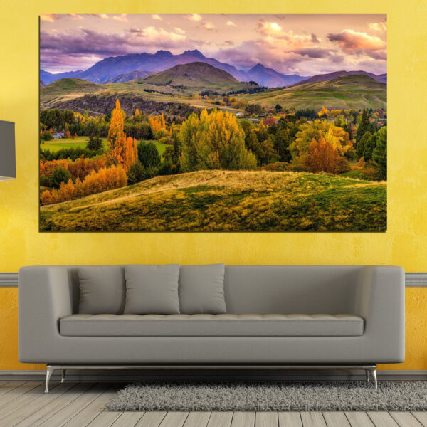 Mistig Bos Berglandschap Canvas Print