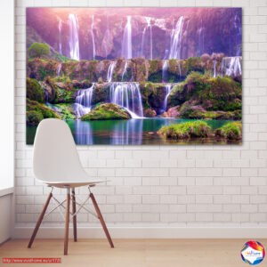 Violetter Wasserfall Landschafts-Leinwanddruck