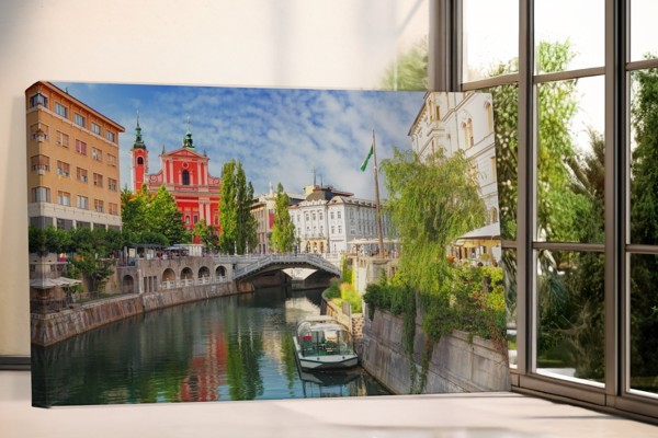 Tiskana slika Beneški kanal - na steni v interjerju