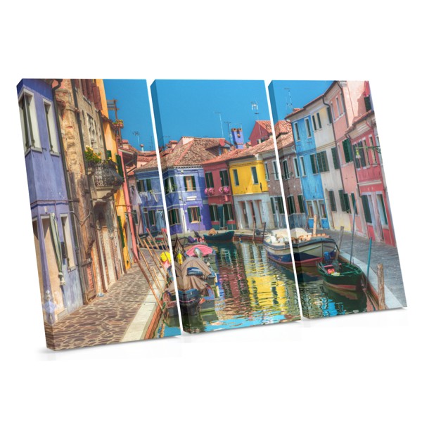 Venetianska kanalhusen Canvas Print