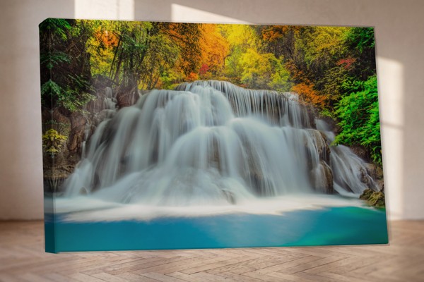 Water Symphony Canvas Print - Plūstošā ūdens ainava - uz sienas telpā