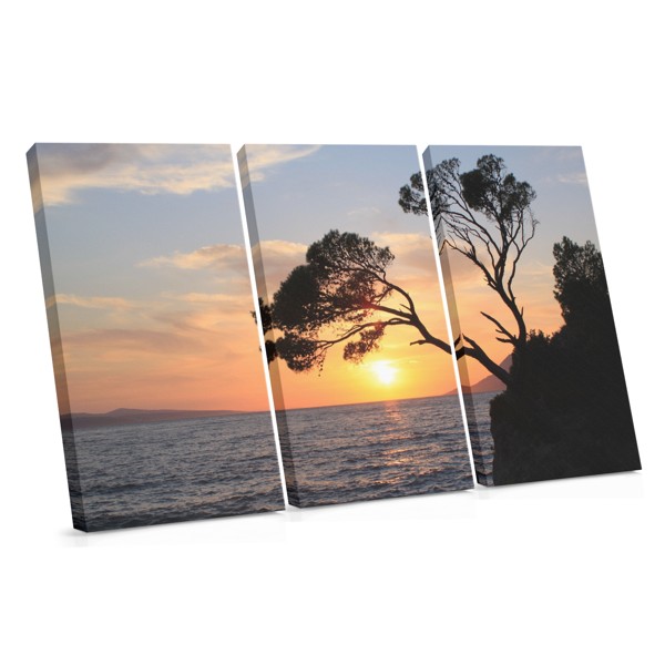 Lonely Sunset Over Calm Water Canvas Print