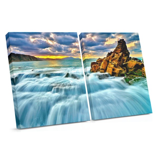 Waterfall Over Mossy Rock Canvas Print
