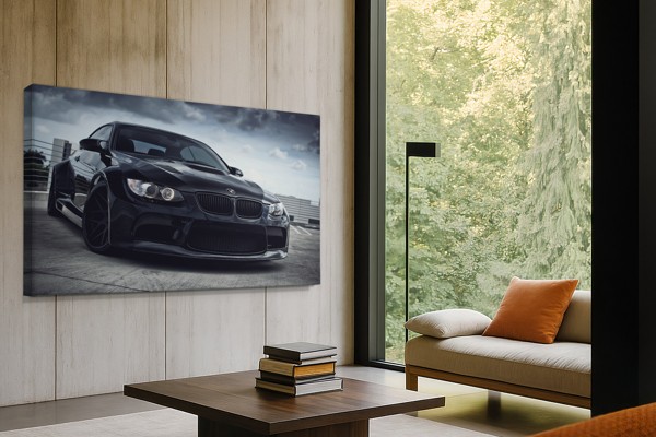 Fekete BMW sportkupé vászonkép - a falon, enteriőrben