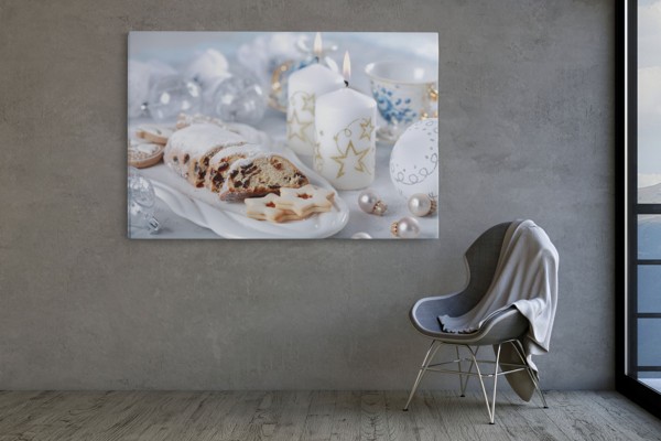Χριστουγεννιάτικο Κερί και Γλυκά Still Life Canvas Print - στον τοίχο σε εσωτερικό χώρο