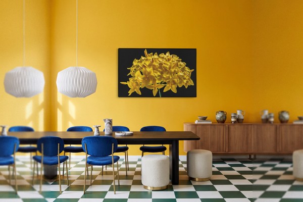 Stampa su Tela Collage Floreale Giallo - alla parete in un interno