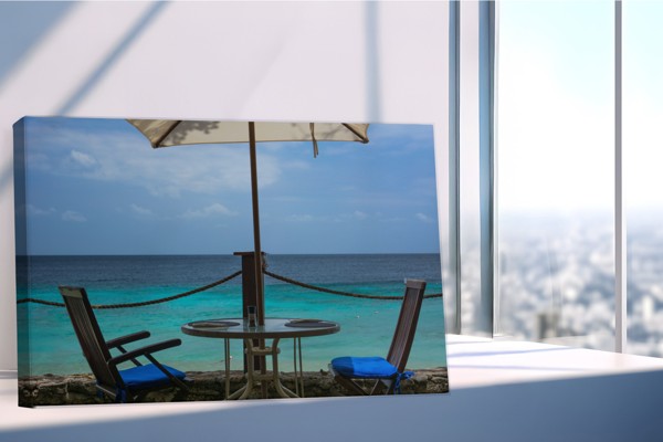 Déjeuner pour Deux Toile Terrasse Côtière - au mur dans un intérieur