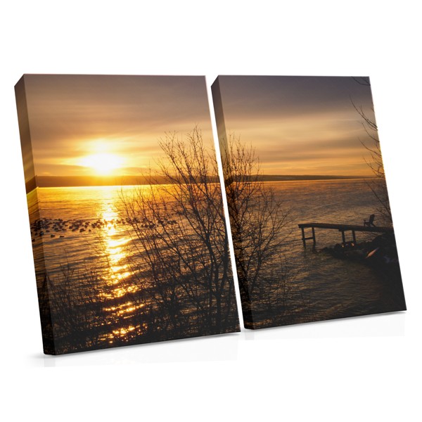 Eenzame zonsondergang boven water canvasdruk