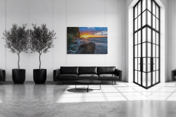 Indonesischer Sonnenuntergang über dem Meer Leinwanddruck - an der Wand in einem Raum