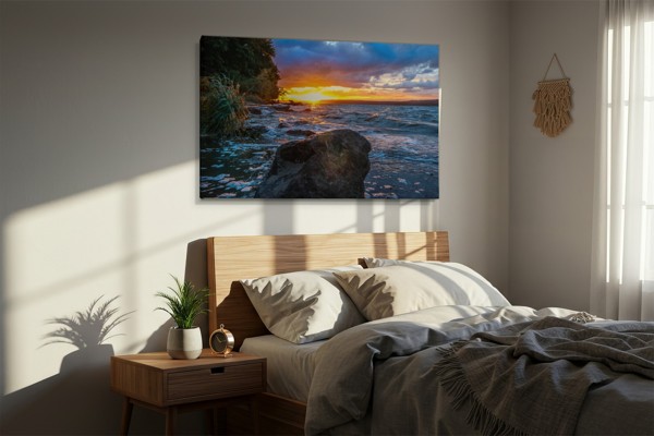 Indonesischer Sonnenuntergang über dem Meer Leinwanddruck - an der Wand in einem Raum