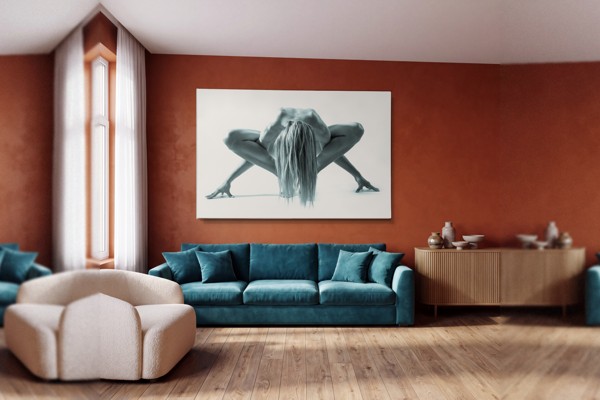 Toile Imprimée Silhouette Femme Art Corporel Papillon - au mur dans un intérieur