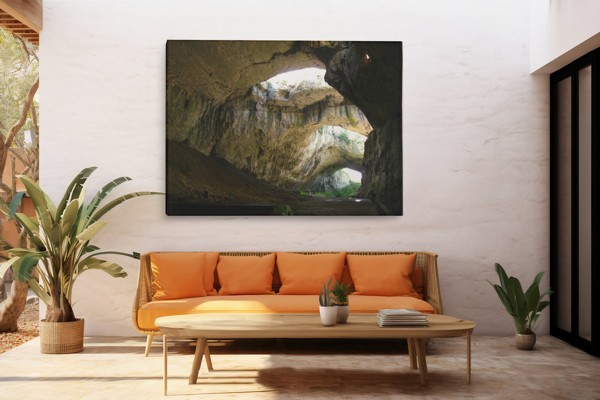 Stampa su Tela Interno della Grotta di Devetashka - alla parete in un interno