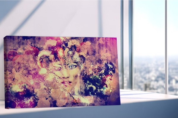 Tableau Toile Visage de Femme Abstrait Coloré - au mur dans un intérieur