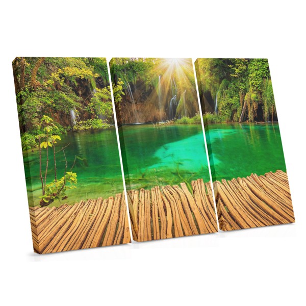 Türkisfarbener Wasserfall und See Leinwanddruck