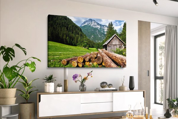 Berglandschaft mit Baum Leinwanddruck - an der Wand in einem Raum