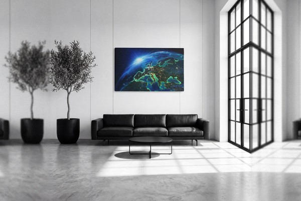 Erde aus dem Weltall Leinwanddruck - Blauer Planet - an der Wand in einem Raum