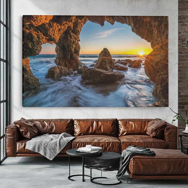 Sunrise Waves Leinwanddruck - Ozean-Strandszene - an der Wand in einem Raum