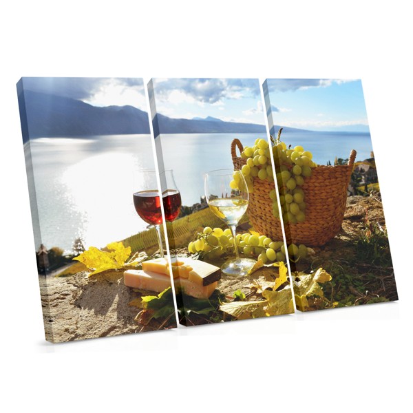 Vīna glāze pie ezera audekla prints
